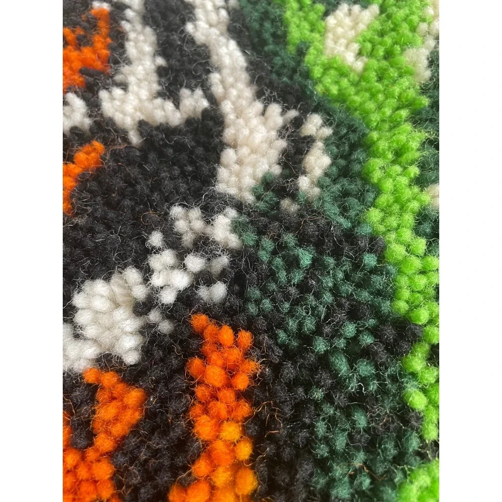 Vintage 70's Tiger Latch Hook‎ Rug Wall Hanging Art Jungle Decor